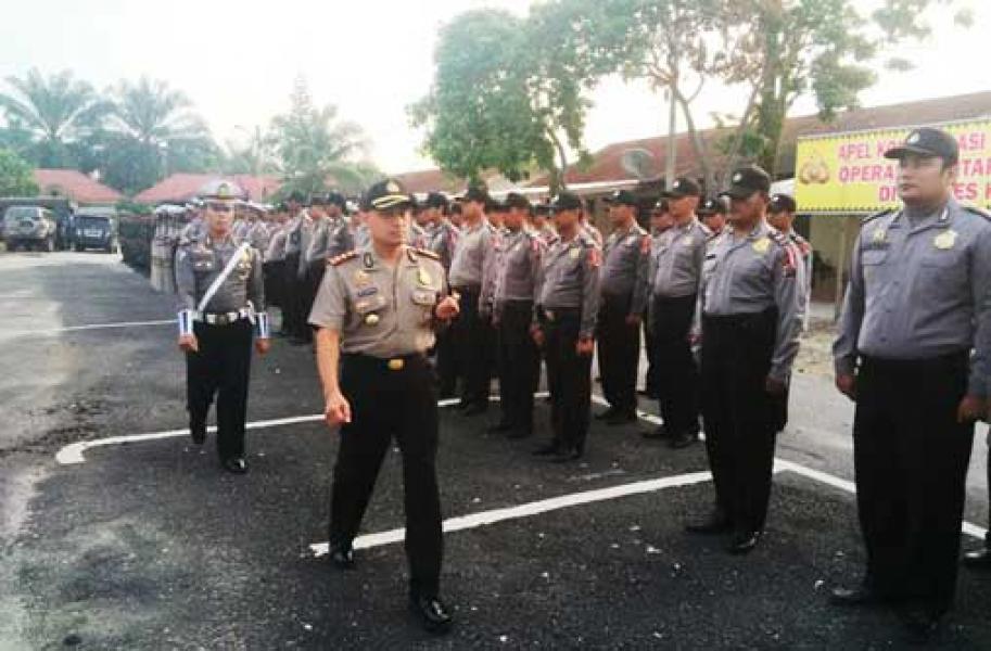 Polres Kampar Gelar Apel Mantap Brata 2014  