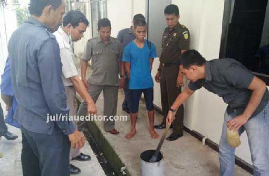Polres Pelalawan Musnahkan BB Narkotika dari Tiga Tersangka