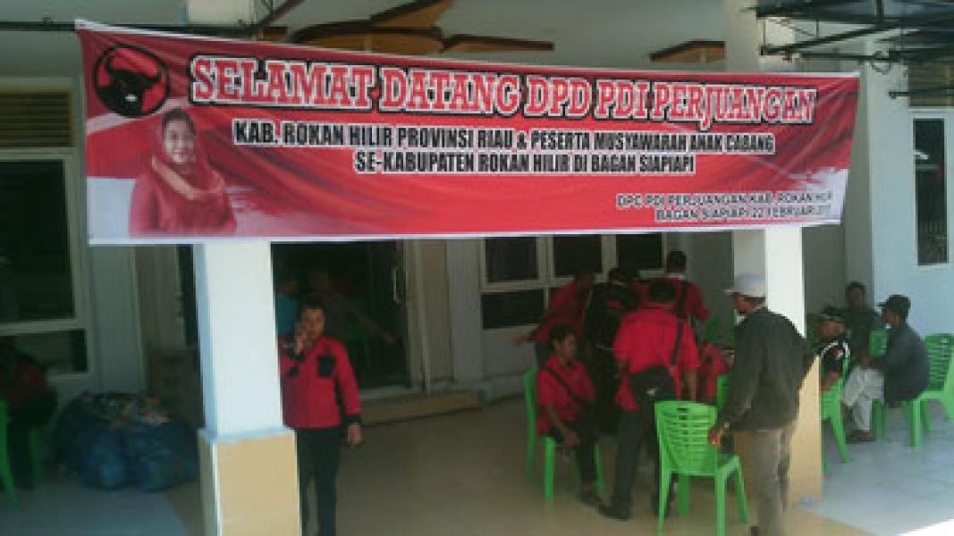 14 PAC PDIP se Rohil Gelar Musancab di Gedung Serbaguna