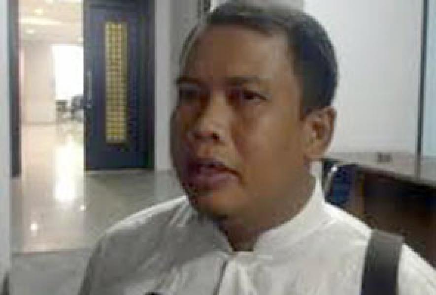 Anggota DPRD Pekanbaru Pertanyakan Dana Reses 2014