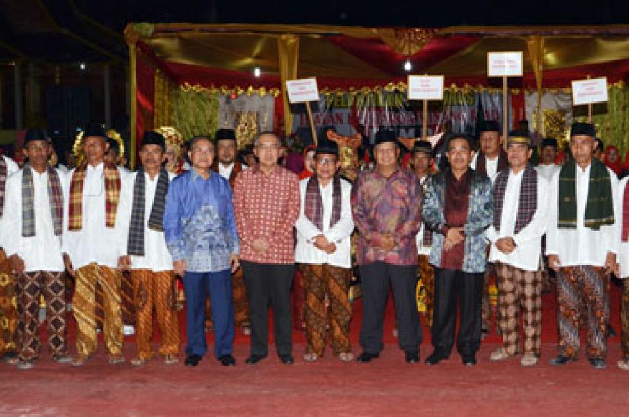 Bupati Hadiri Pelantikan Pengurus IKMR Kecamatan Mandau