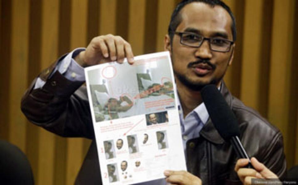 Ini Bukti Rekayasa Foto Mirip Abraham Samad di Ranjang