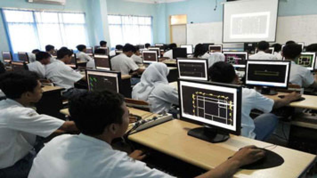 Sebanyak 16 SMA dan SMK di Riau jadi Pilot Project UN Online