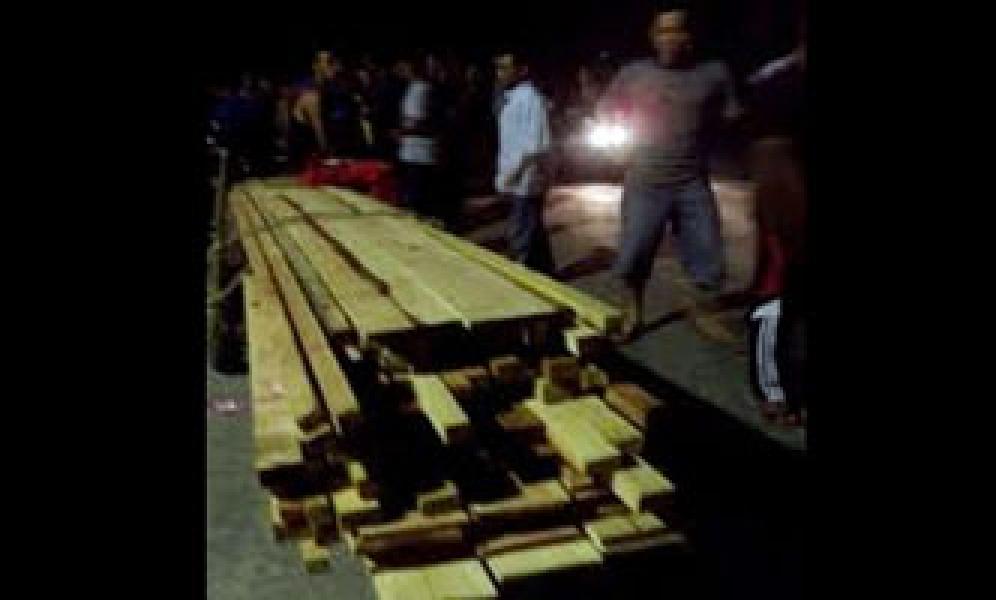 Sejumlah BB Sitaan Menumpuk di Gudang Kejari Bengkalis