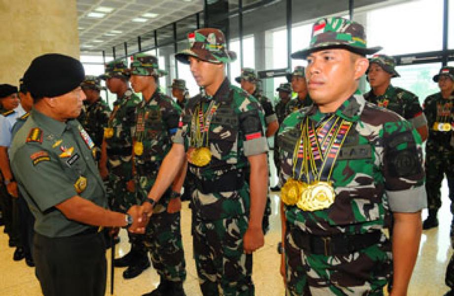 TNI Juara Umum Lomba Tembak BISAM di Brunei Darussalam