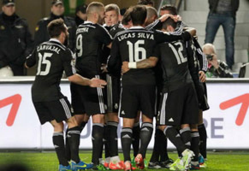 Tekuk Elche, Madrid Menjauh dari Kejaran Barcelona