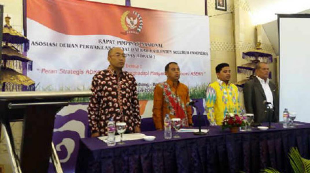 Bahas Sejumlah Agenda, Ketua DPRD Pelalawan Pimpin Rapimnas Adkasi di Bali
