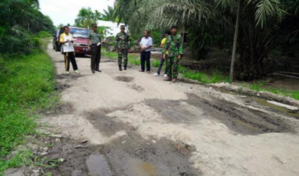 Dandim 0320/Dumai: Jalan Purwo Salim Dumai Jadi Sasaran TMMD Ke 96
