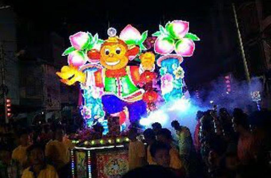 Festival Lampion Meriahkan Malam Cap Go Meh di Bagan Siapiapi