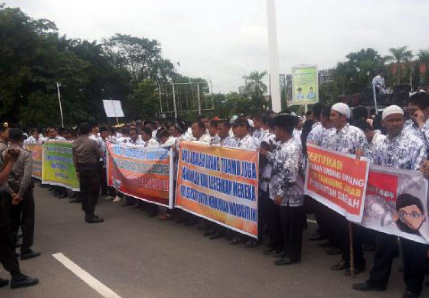 Kadisdik Inhu Dinilai Tidak Pro Terhadap Perjuangan para Guru