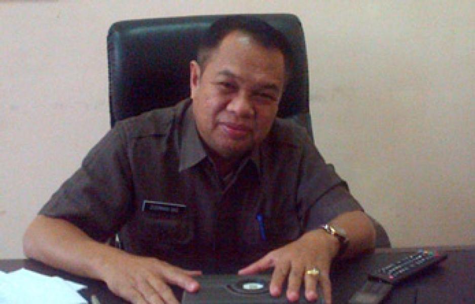 Kendaraan Dinas Diperbolehkan Pakai Premium, Jatah BBM Disesuaikan