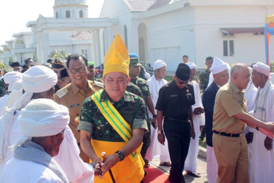 Masyarakat Rohil Sambut Kedatangan Pangdam I Bukit Barisan