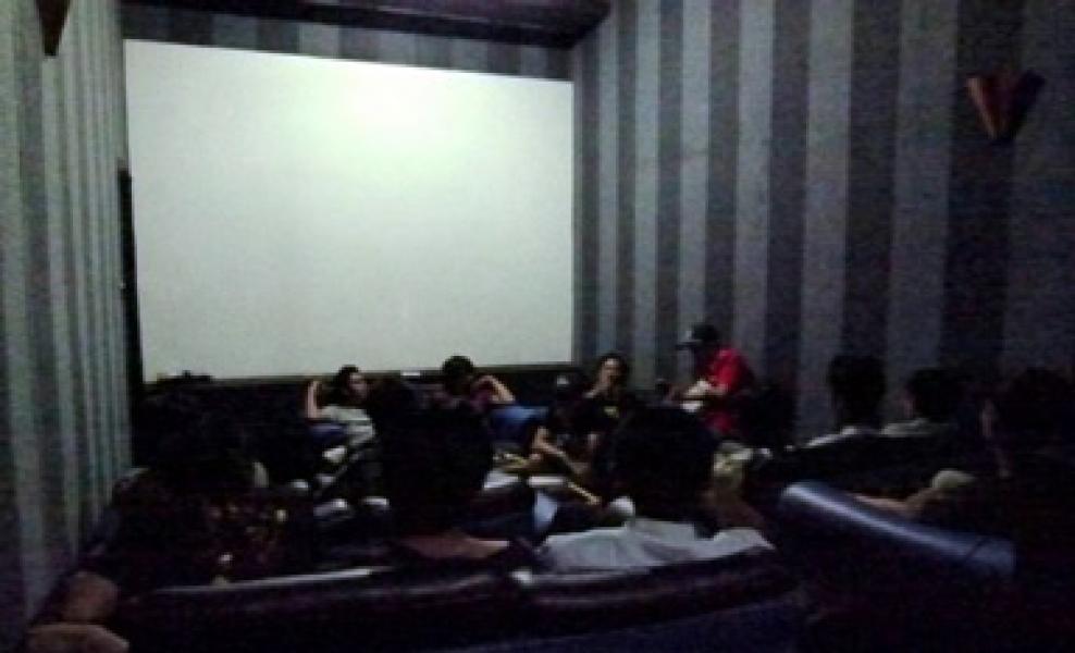 Membandel, Sigit Yuwono ST: Tutup Movie Box Jalan SM Yamin