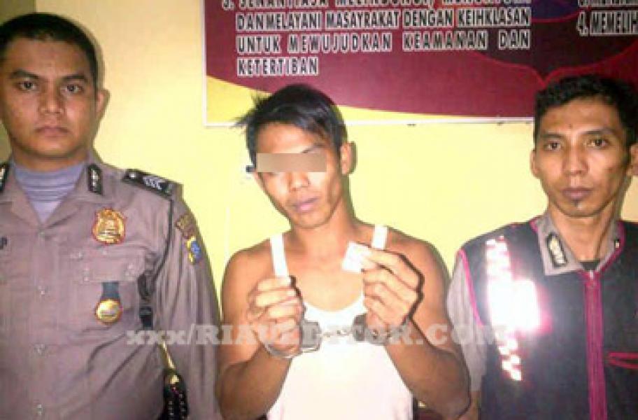 Ngebut di Jalanan, Pemilik Sabu Diciduk Jajaran Polsek Kuala Cinaku