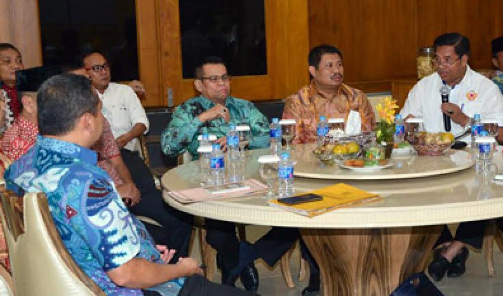 Pj Bupati Bengkalis Gelar Pertemuan dengan Bupati dan Wakil Bupati Terpilih