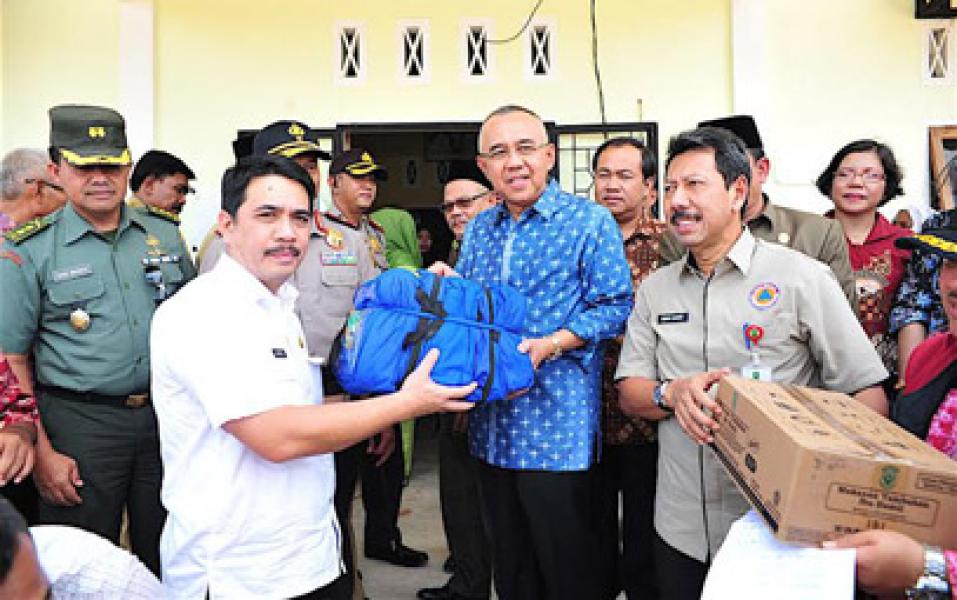 Plt Gubri Tinjau Lokasi Banjir di Inhu