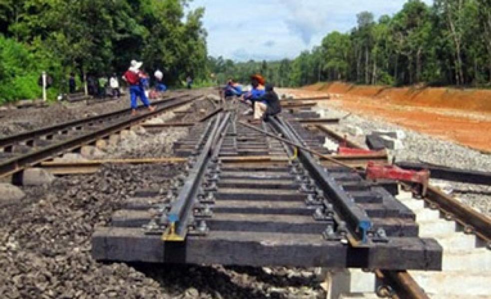 Tahun Ini Dibangun 21 Kilometer Rel Kereta Api dari Bukit Kapur - Dumai