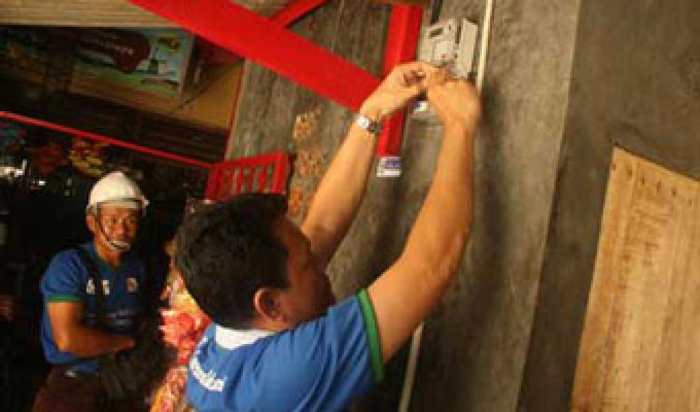Warga Laporkan Oknum PLN Kuala Kampar ke Polisi