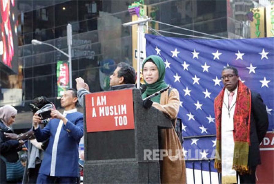 ‘Hari Ini Saya pun Muslim’