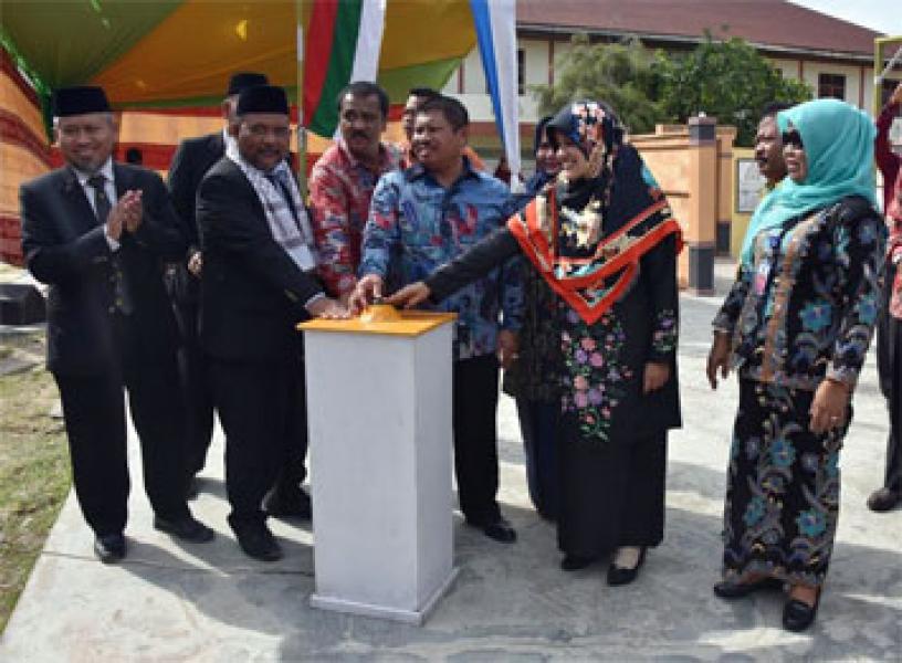 Bupati Amril Hadiri Milad Ke-25 Pondok Modern Al-Jauhar Pematang Pudu