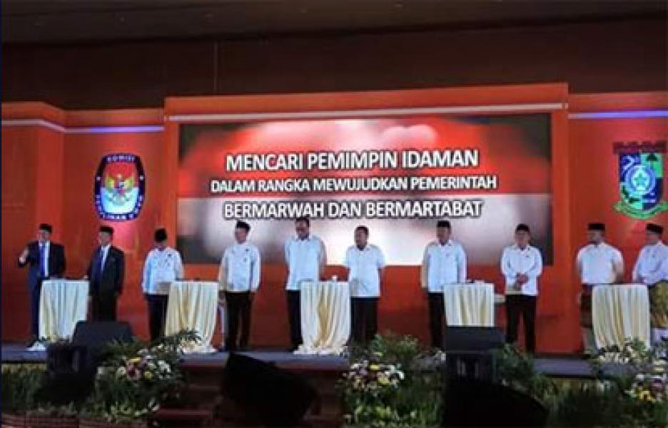 Debat Kandidat Pilkada Kampar, Panitia Lupa Sediakan Aqua dan Snack