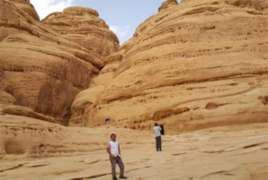 Madain Shaleh, Situs Cantik yang masih Jarang Dikunjungi Jamaah Umrah Indonesia
