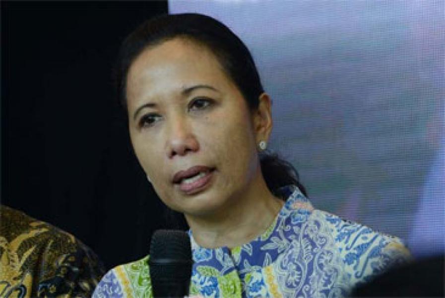 Menteri Rini Jelaskan Masalah Matahari Kembar di Pertamina