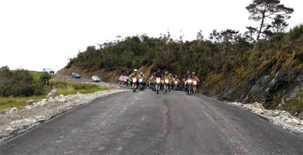 Panglima TNI Tinjau Pembangunan Jalan Trans Wamena-Mumugu di Papua