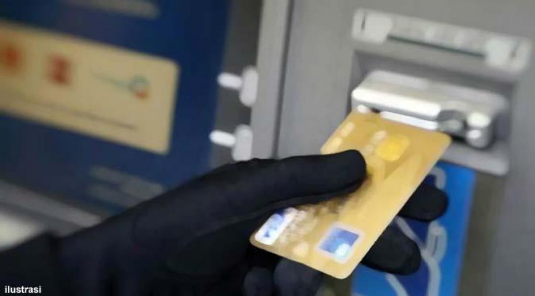 Pencuri Modus Ganjal ATM Beraksi, Uang Rp33 Juta Raib