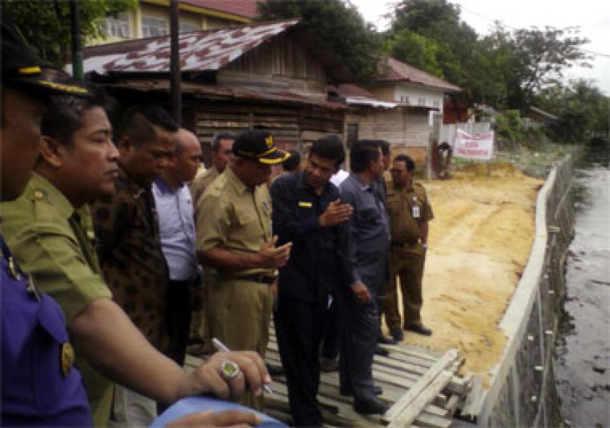 Seperempat Anak Sungai Senapelan Dibangun Jalan, Komisi IV Panggil Pengembang 