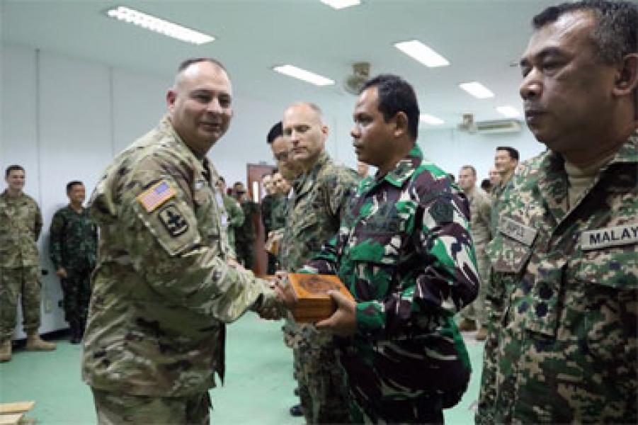 Vice Admiral Panya Lekbua Tutup Latma Cobra Gold 2017 di Thailand