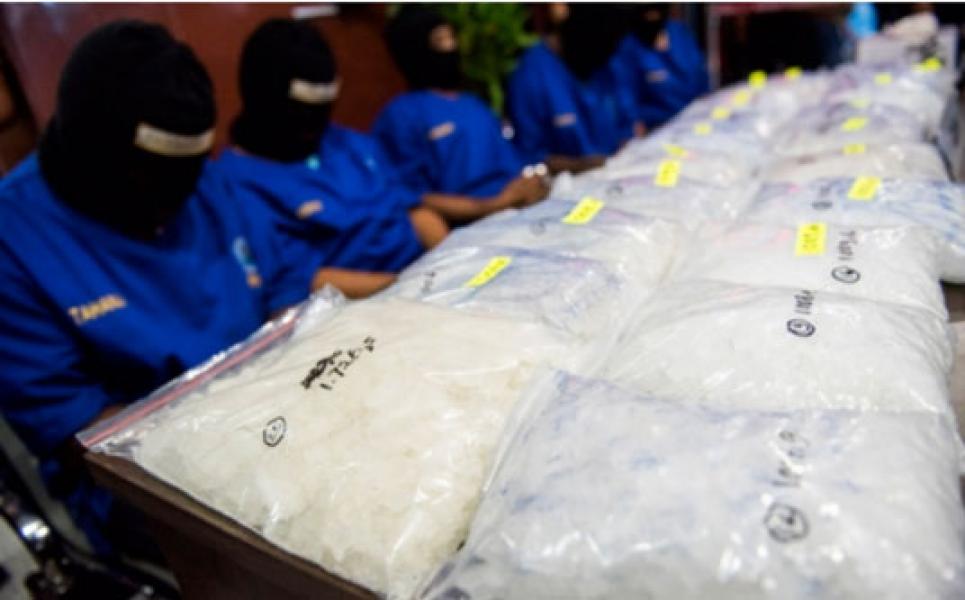 4 Tersangka dan Barang Bukti Sabu 1,6 Ton Tiba di Jakarta