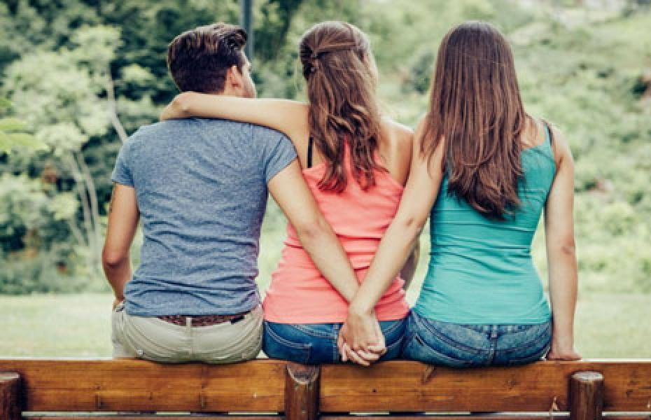 Awas, Orang-Orang Seperti Ini yang Berpotensi Jadi Pelakor!