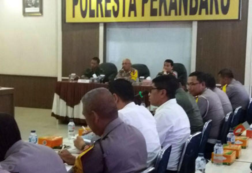 Jelang Aksi Demo Mahasiswa, Kapolresta Pekanbaru Pimpin Rapat