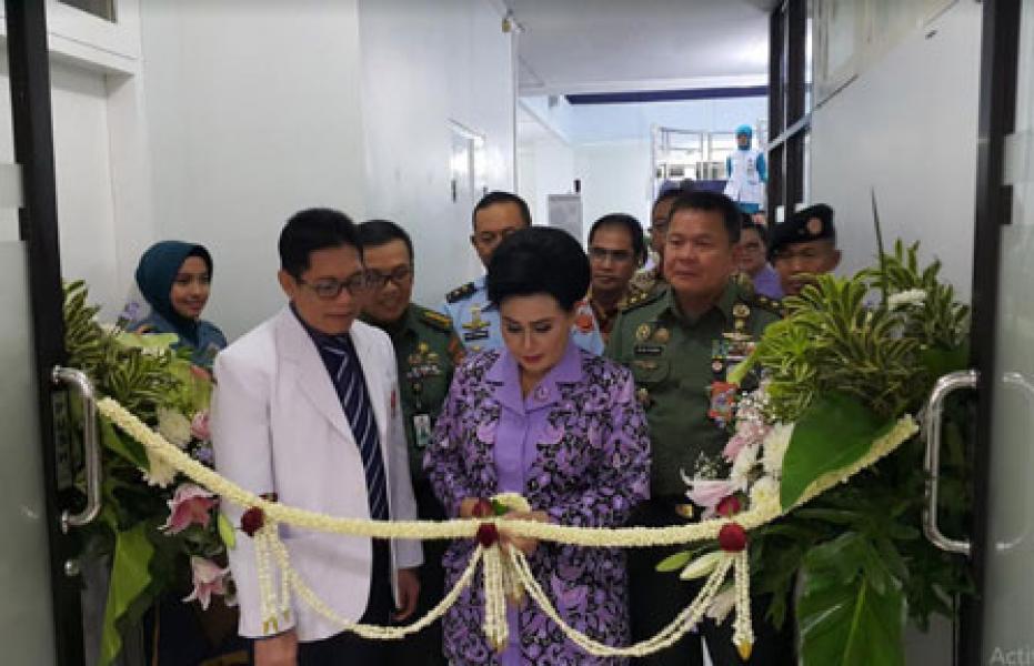 Ketua Umum IKKT PWA Resmikan Klinik Eye Center RS Patria