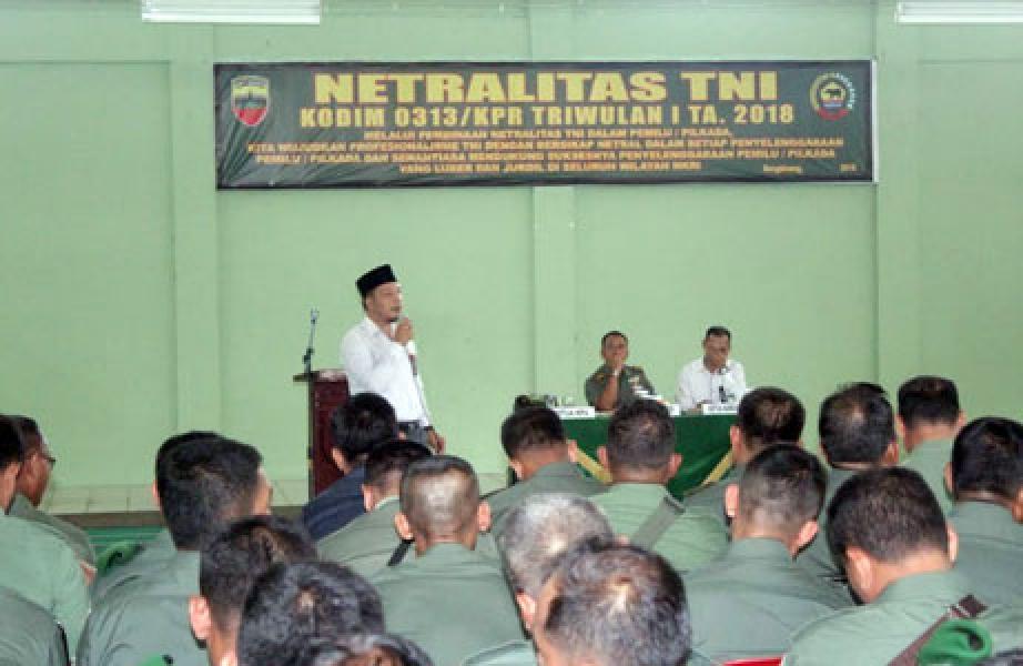Kodim 0313/Kpr Gelar Sosialisasi Dan Penandatanganan Pakta Integritas Netralitas TNI Dalam Pilkada 2018