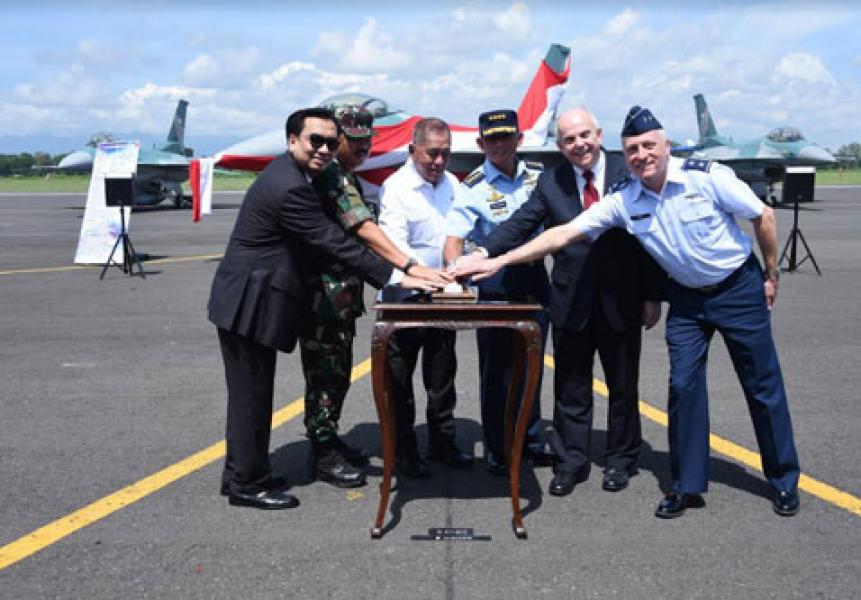 Panglima TNI Saksikan Serah Terima 24 Unit Pesawat Tempur F-16