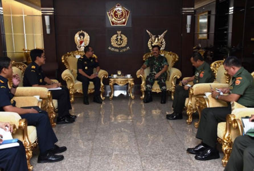 Panglima TNI Terima Audiensi Dirjen Bea dan Cukai