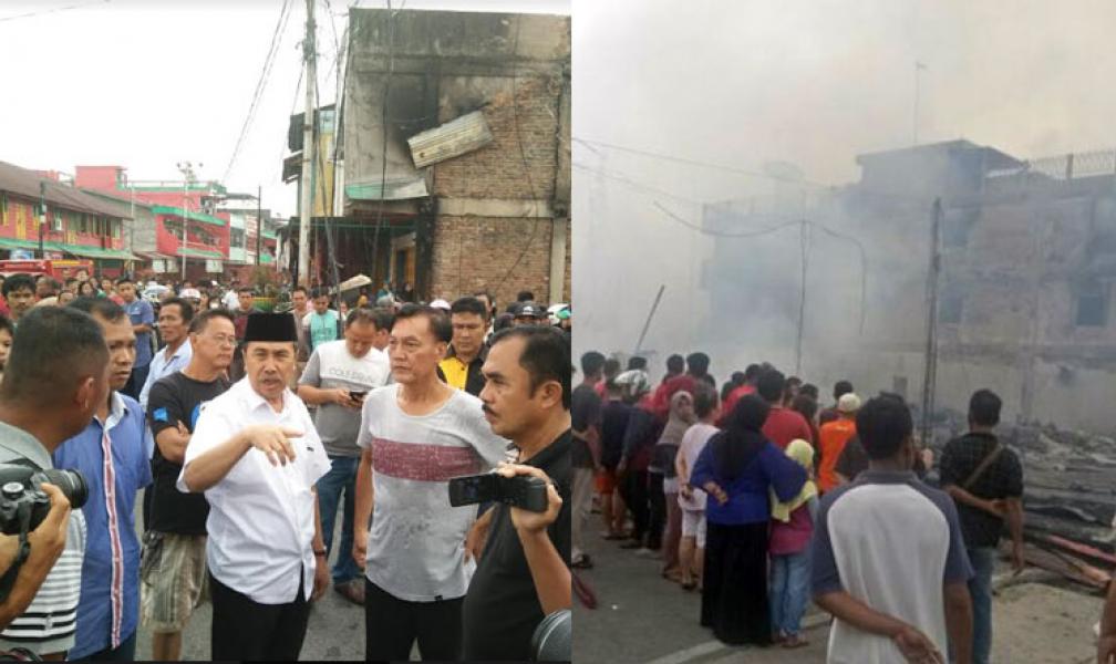 Pasar Tradisional China Siak Terbakar, 40 Ruko Jadi abu