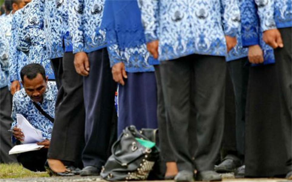 Pemerintah Bakal Potong 2,5 Persen Gaji PNS Demi Zakat
