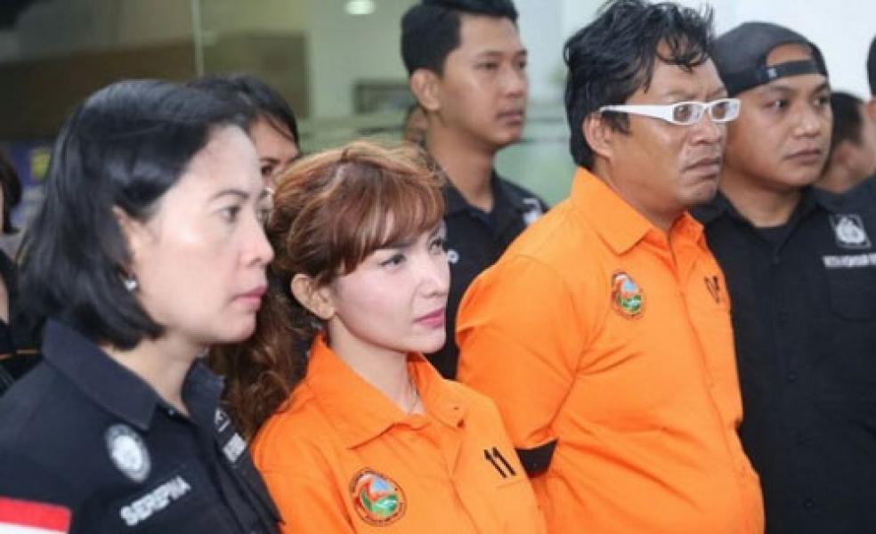 Penyesalan dan Isak Tangis Roro Fitria karena Narkoba