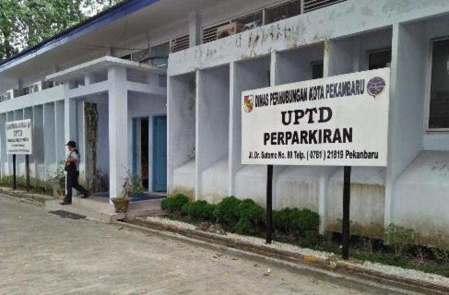 Pungut Retribusi Parkir Di Halaman Pertokoan, Dishub Dinilai Curang