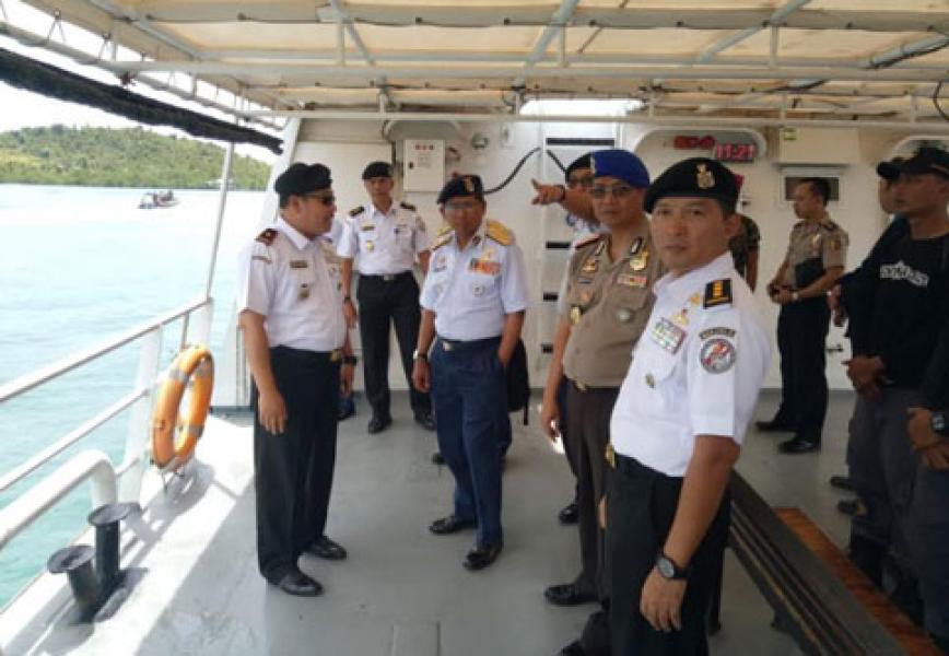 Kunjungan Muhibah Negeri Jiran Ke Mako Zona Maritim Barat Bakamla