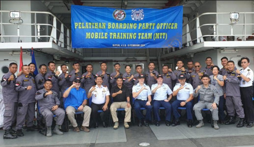 Latihan Boarding Party Officer, USCG Apresiasi Semangat Bakamla