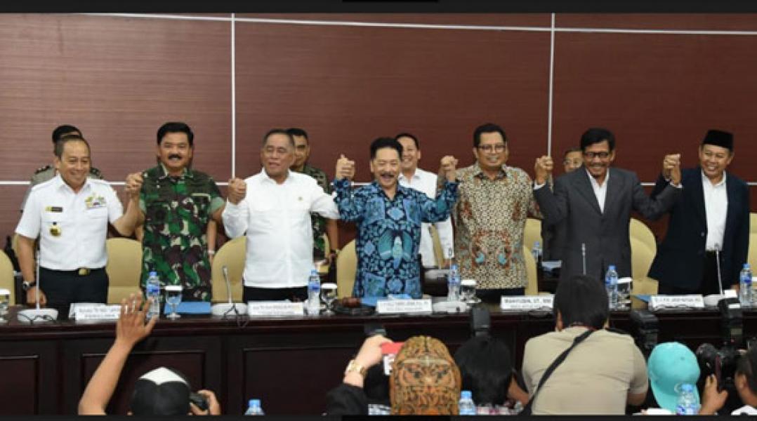 Panglima TNI Narasumber Pada Rapat Pleno Lembaga Pengkajian di MPR RI