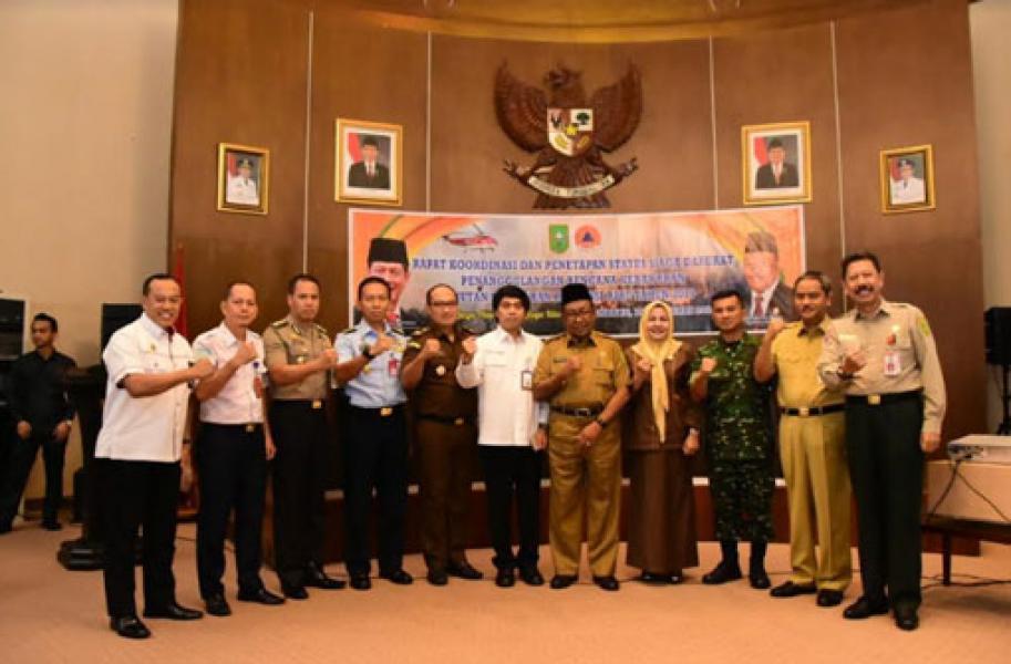 Pemprov Riau Tetapkan Status Siaga Darurat Penanggulangan Bencana Karhutla