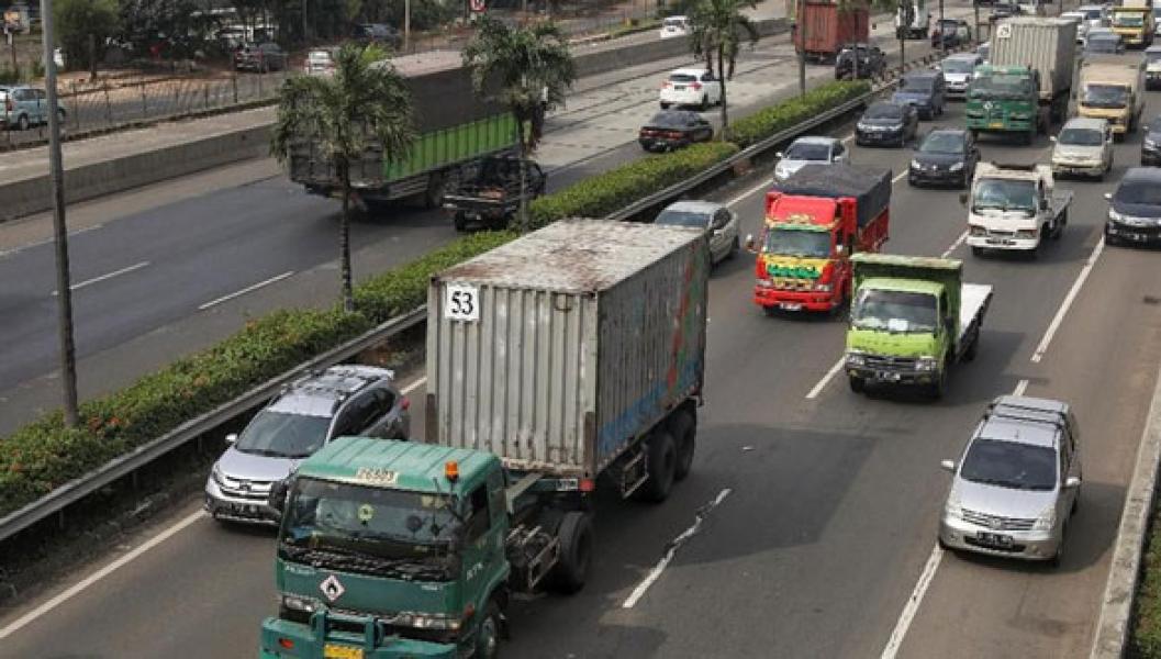 Pengusaha Keluhkan Tarif Tol Trans Jawa yang Begitu Mahal