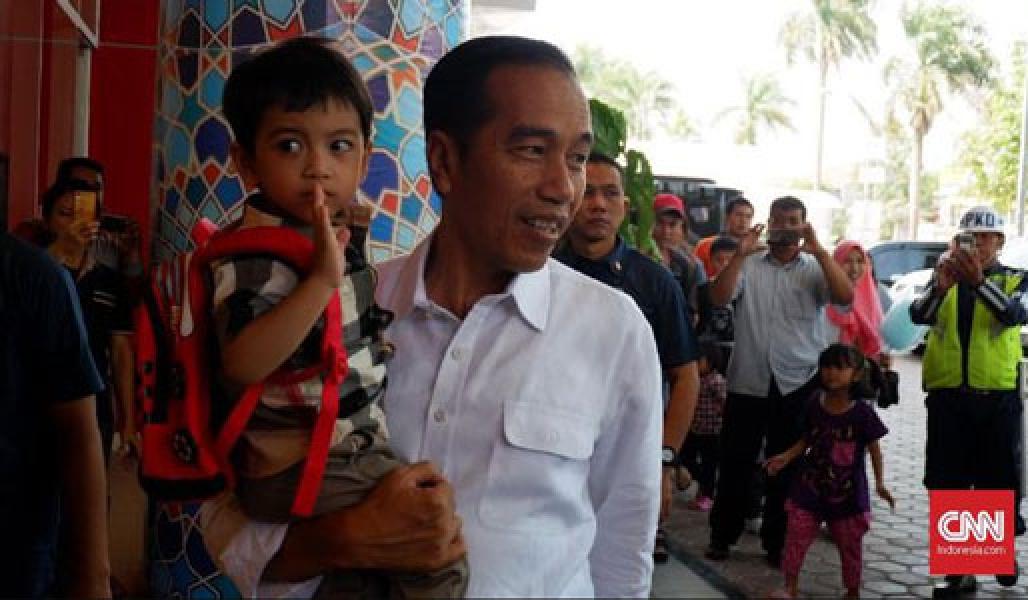 Sindiran Jokowi Minta Jan Ethes Penuhi Panggilan Bawaslu