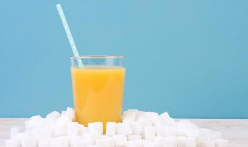 Bahaya Minuman Berkarbonasi dan Berpemanis