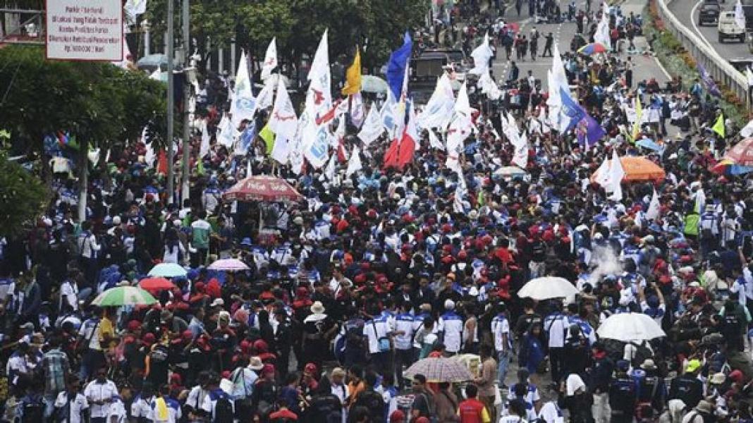 Buruh dan Mahasiswa Siapkan Gelombang Aksi Lawan RUU Ciptaker